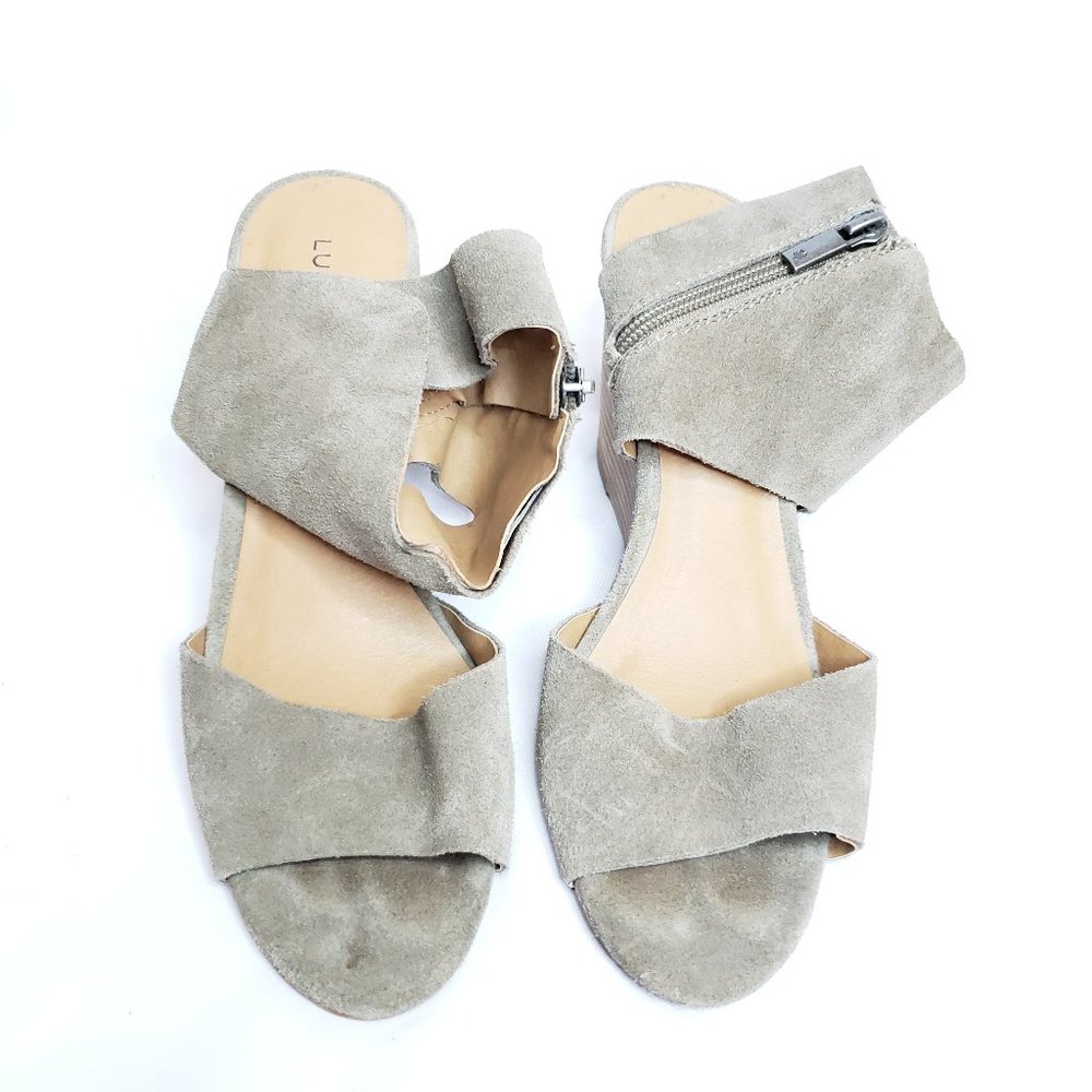 Lucky Brand Suede Wedge Sandals Open Toe Size 7.5